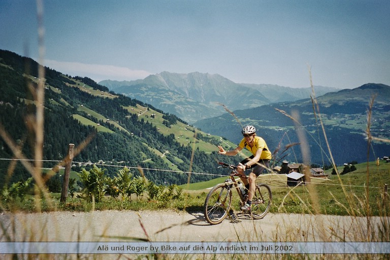 Al by Bike auf der Alp Andiast, 1500 M. . M.