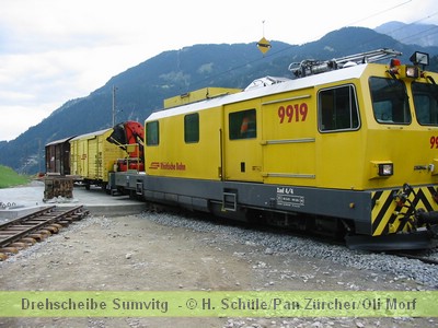 Die Fahrleitung kommt